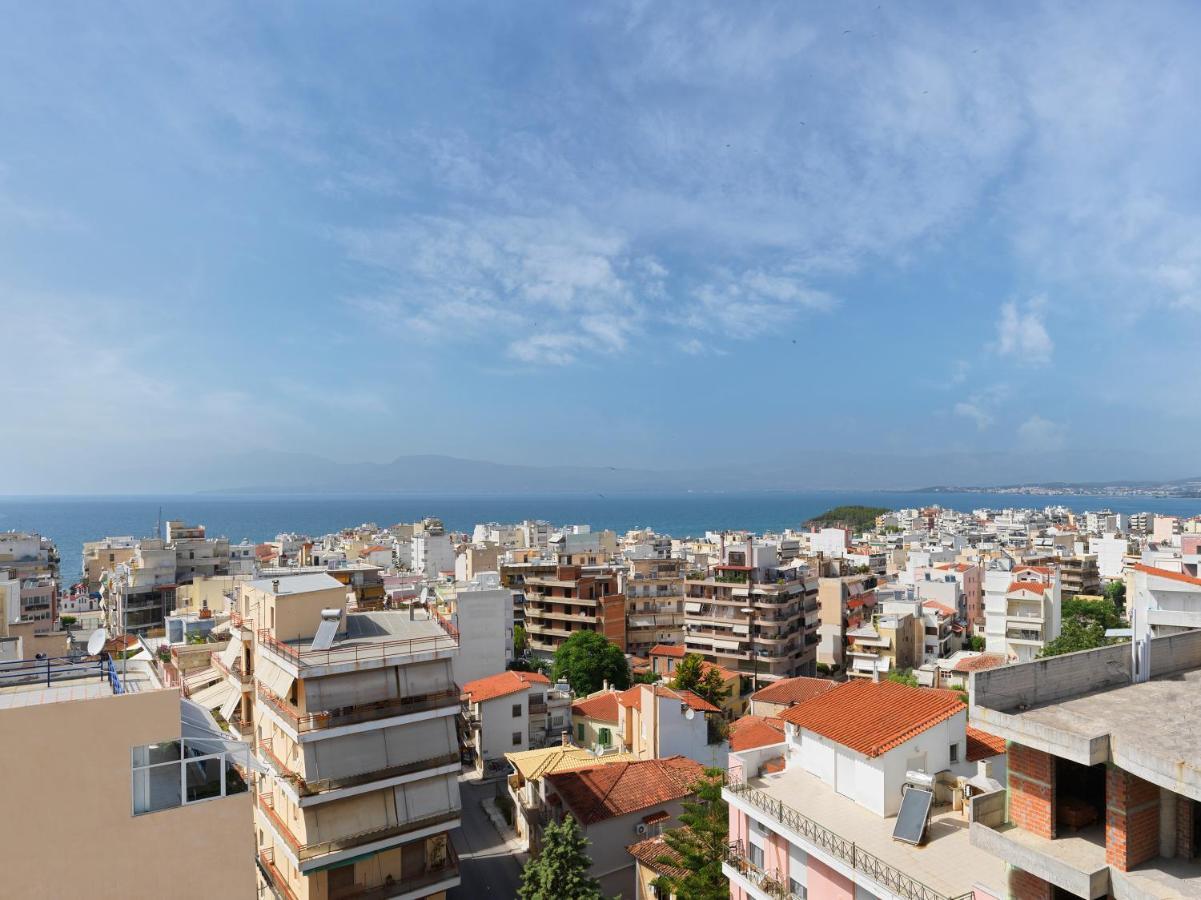 Modern Penthouse Overlooking Halkis Chalkís Buitenkant foto